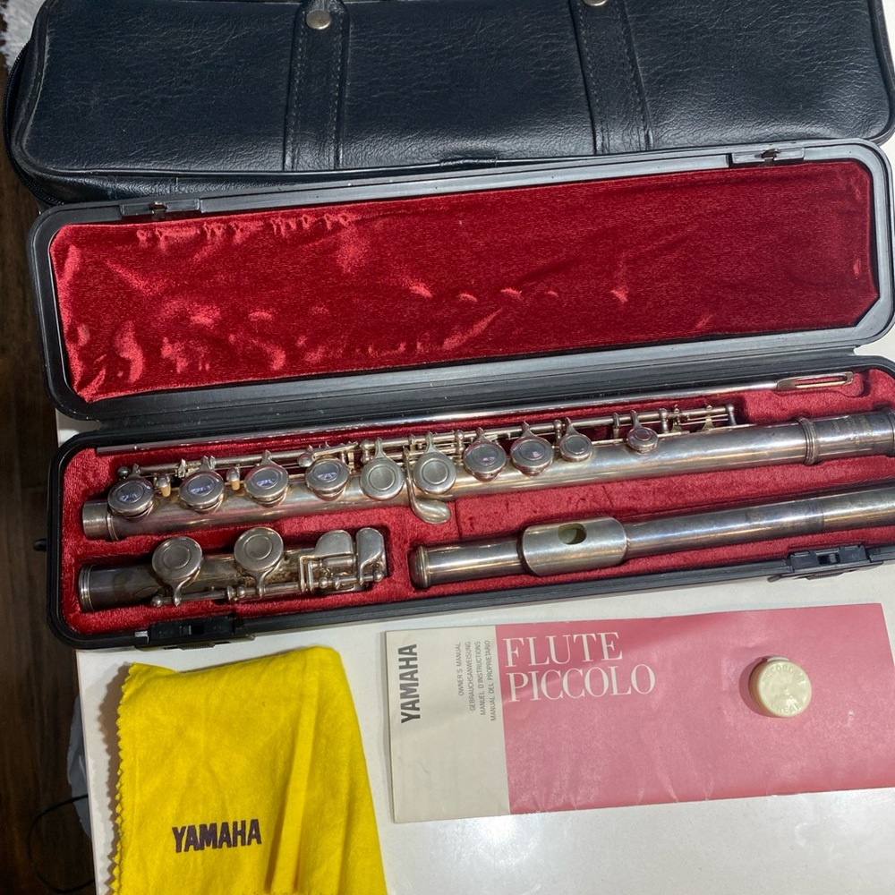 Yamaha Flute with Case silver plated very old
